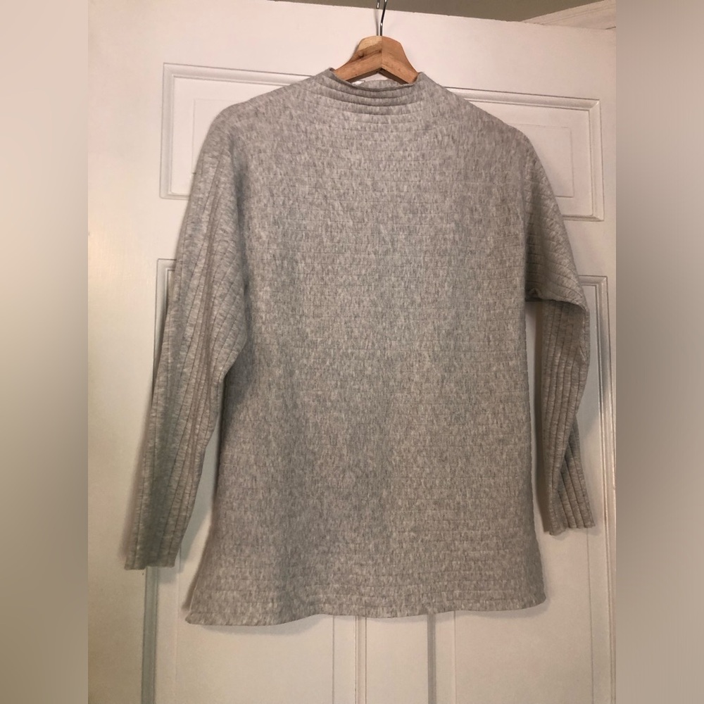 Banana Republic Light Gray Turtleneck Sweater